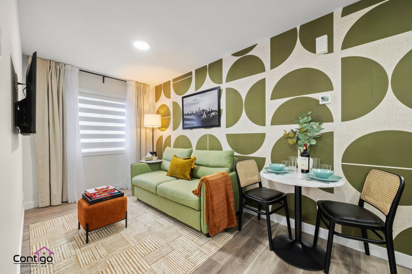 Studio Verde | Bright & Cozy | 4 min to University