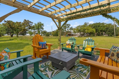 Back Pergola outdoor seating with views.