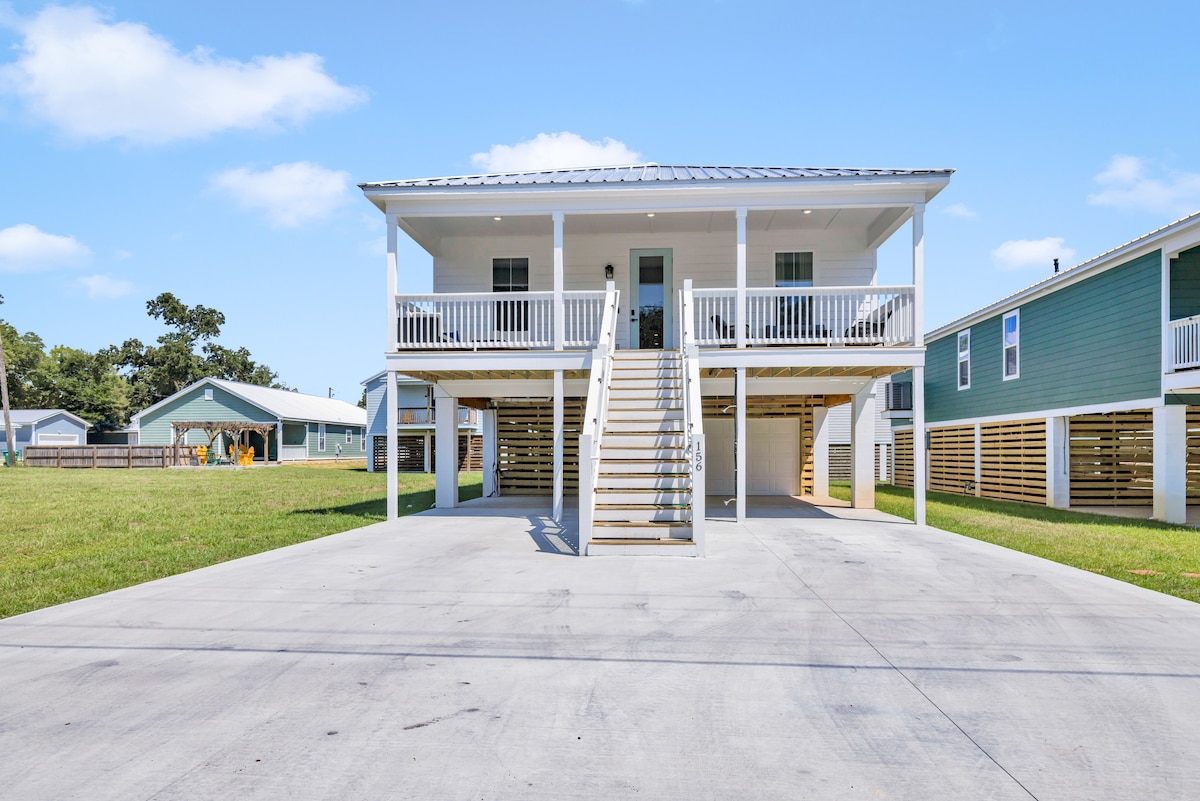 New home! 5BR, Beach Views, Game RM, 14ppl, 85inTV image 1