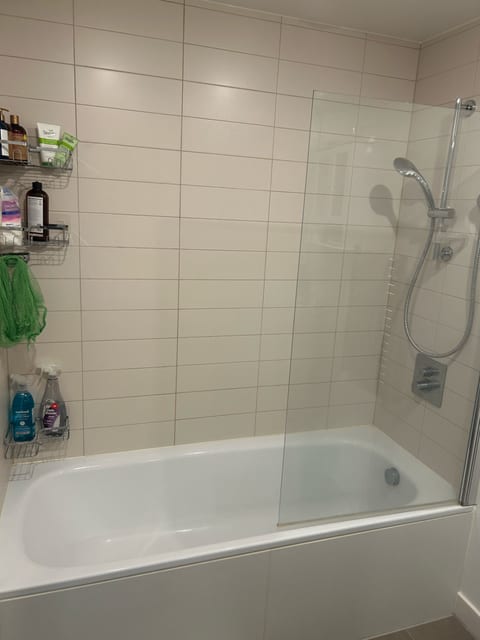 1 Bed Apartment Close to City