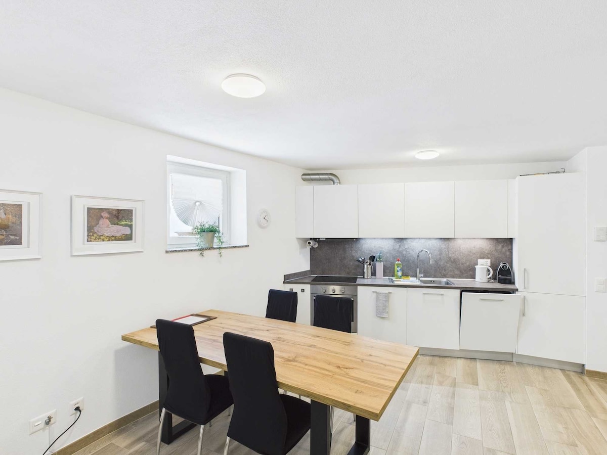 Charming lodge in Malcantone