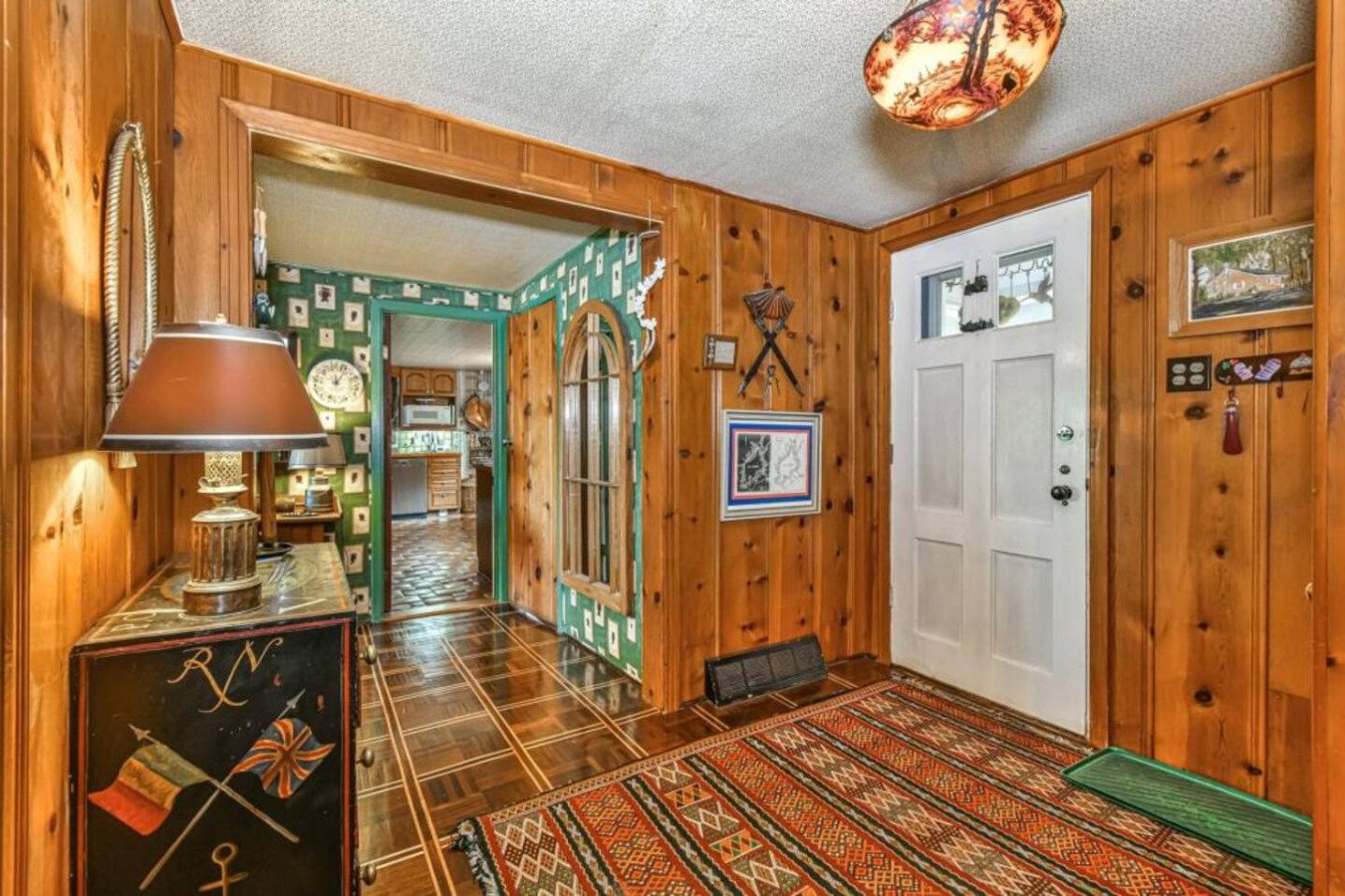 location-mensuelle-chalet-au-bord-du-lac-marois/