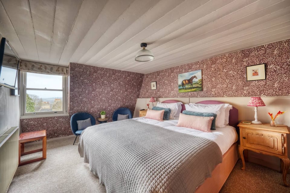 Hill House 6 - Super king room w private bathroom - Bath and North East Somerset