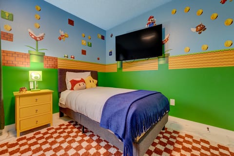 Super Mario Adventure Room (Shared Bath)
