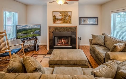 The Nook at High Crest