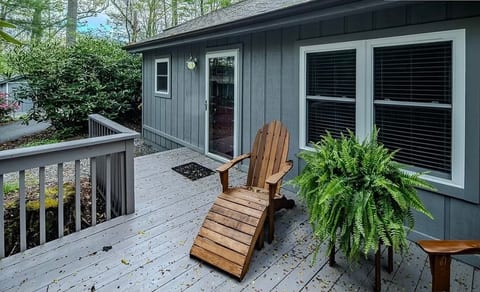 The Nook at High Crest