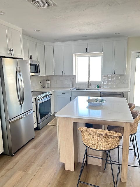 Casa Mar - Unit 35 ; 2 Bedroom 2 Bath Beach Front