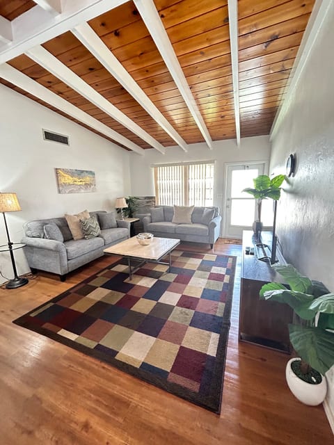 Casa Mar - Unit 46 ; 2 Bedroom 1 Bath Pool View