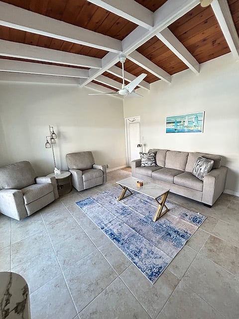Casa Mar - Unit 51 ; 1 Bedroom 1 Bath Pool View