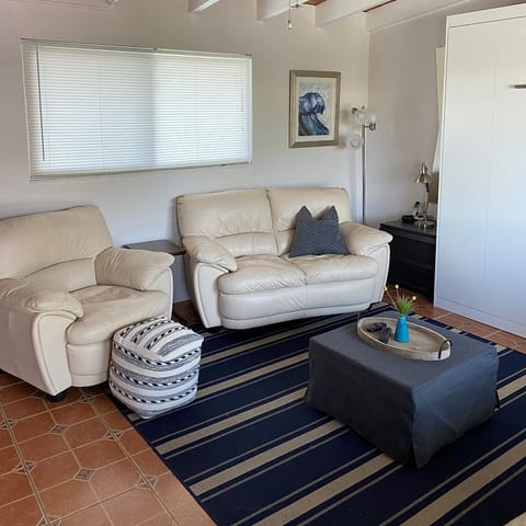 Casa Mar - Unit 67 Studio Pool View