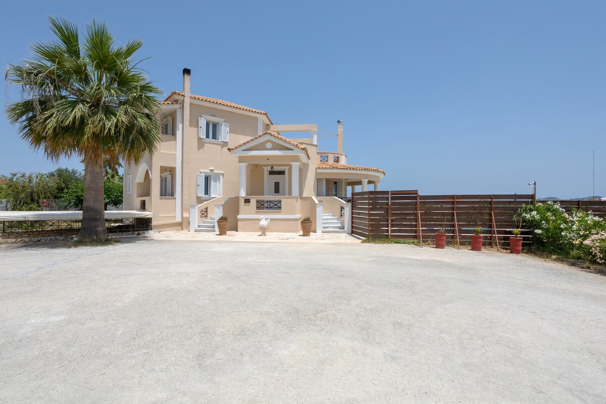 buena-vista-villa-5-bedrooms-with-private-pool/