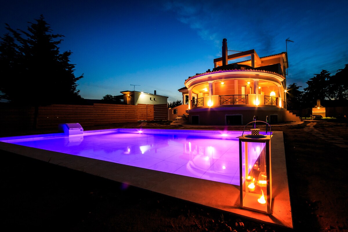 buena-vista-villa-5-bedrooms-with-private-pool/