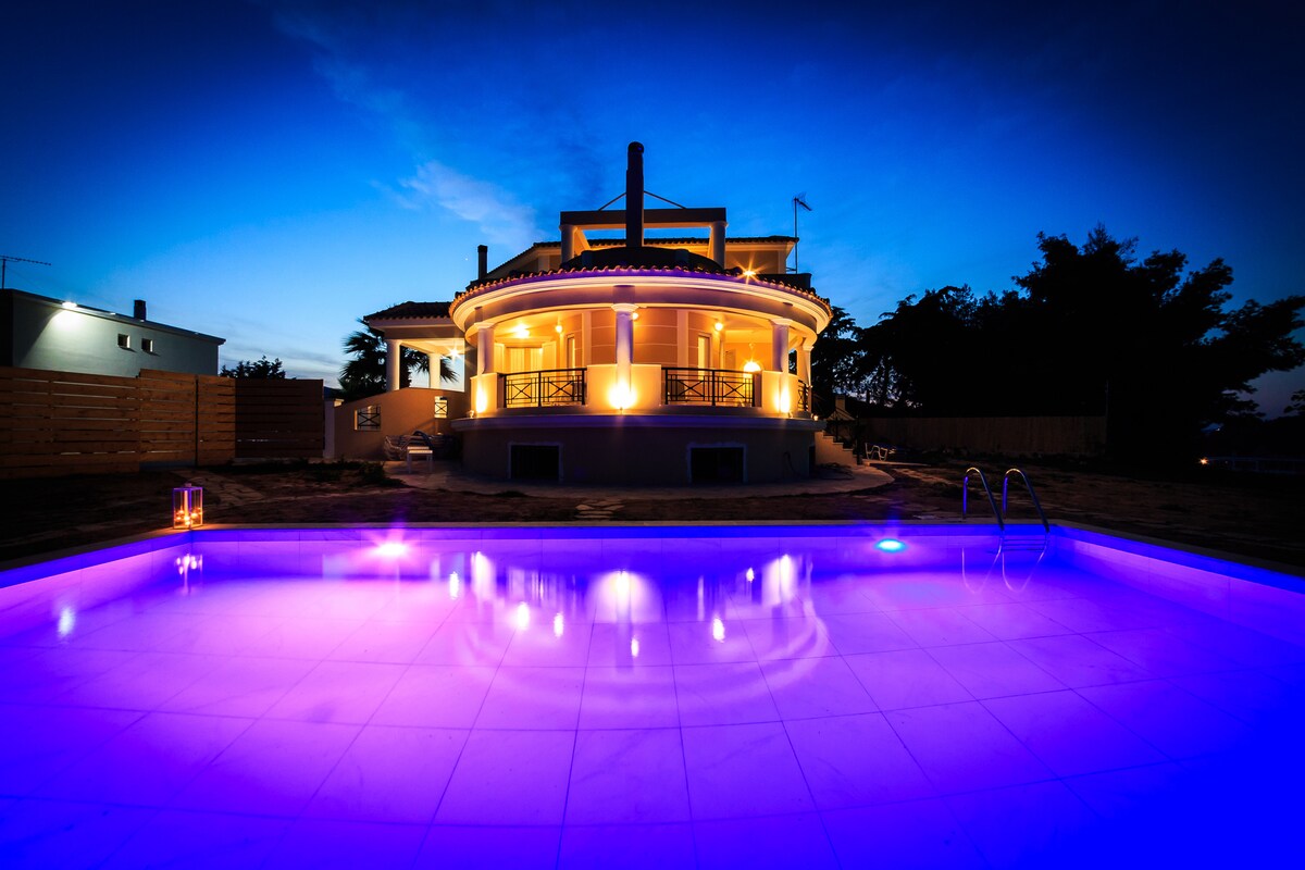 buena-vista-villa-5-bedrooms-with-private-pool/