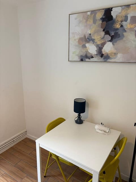 Central London Apartment, Zone 1