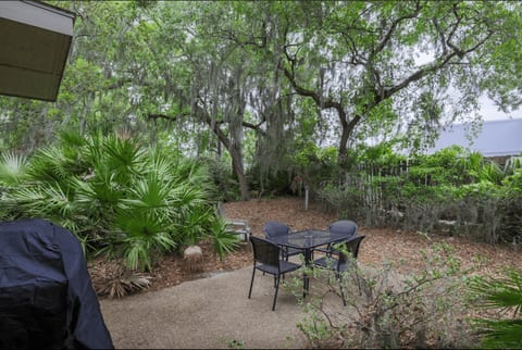 Spacious 3BR Villa | Walk to Beach, Golf & Tennis