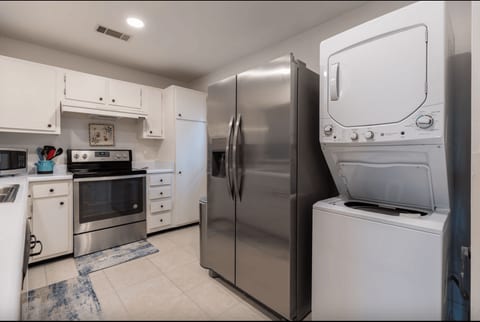 Spacious 3BR Villa | Walk to Beach, Golf & Tennis