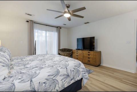 Spacious 3BR Villa | Walk to Beach, Golf & Tennis
