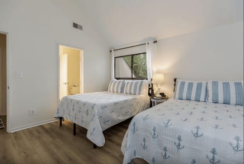 Spacious 3BR Villa | Walk to Beach, Golf & Tennis