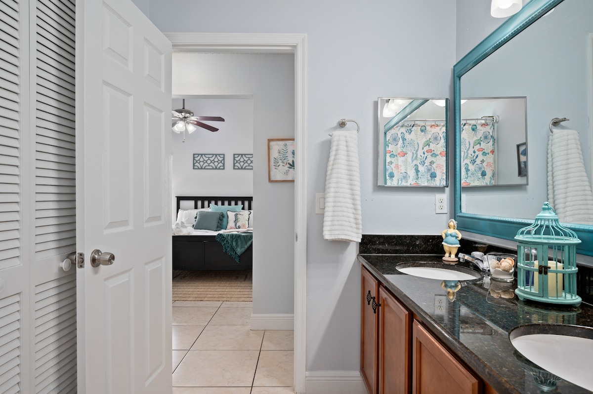 Retreat near Disney, Universal-Pool-Pet Friendly! image 33