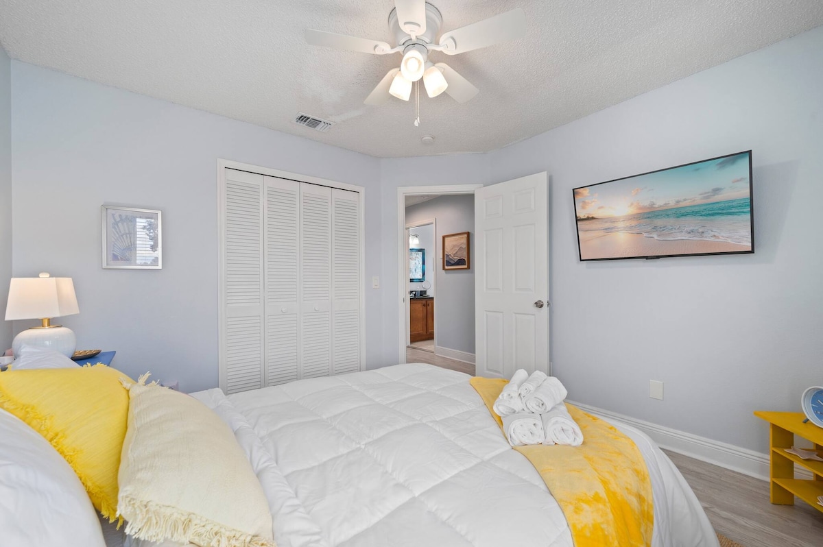 Retreat near Disney, Universal-Pool-Pet Friendly! image 31