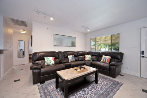 CalExpo /Arden /HotTub /Pool /Firepit /BBQ /No Pet Fee