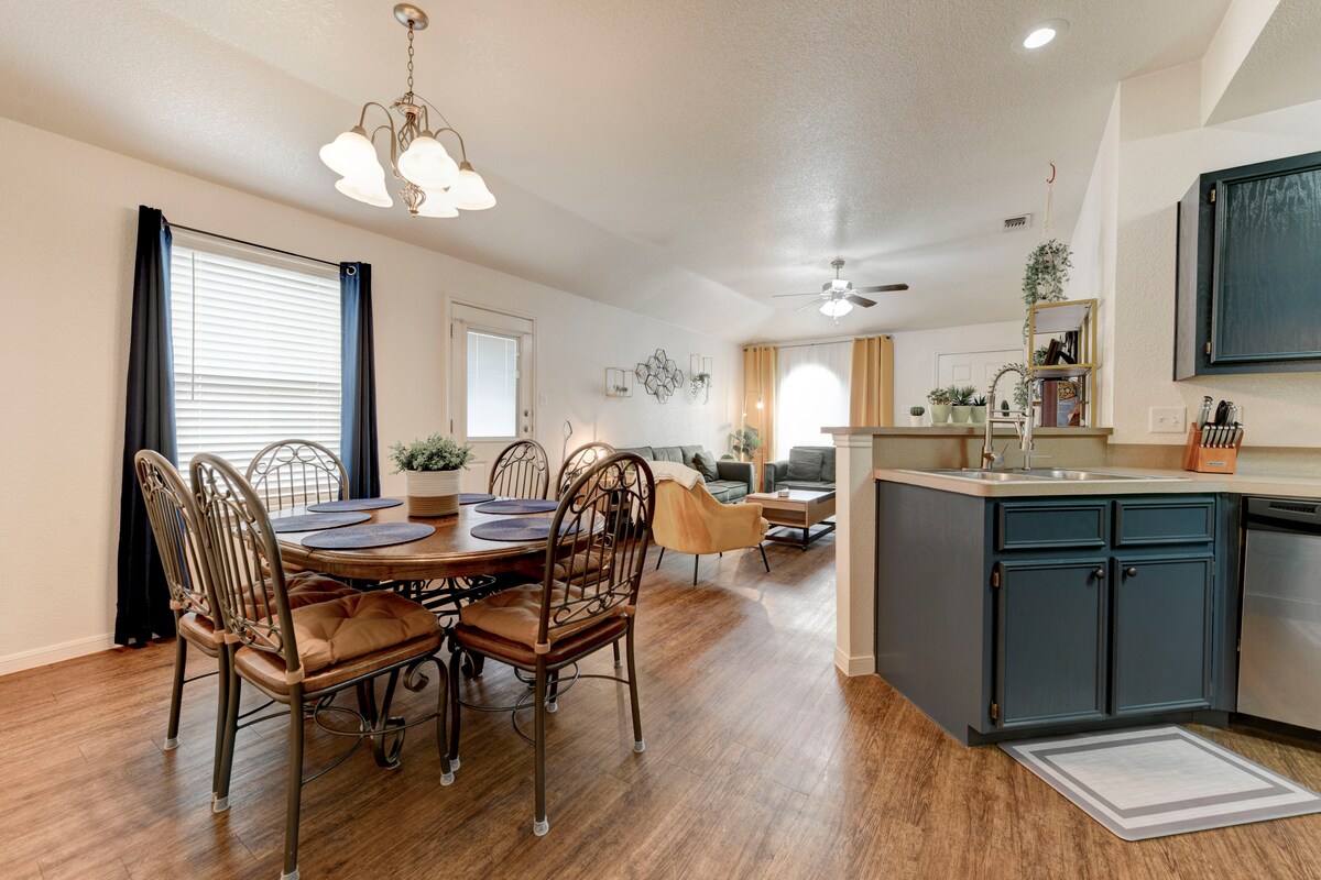 fully-furnished-3br2ba-townhome/