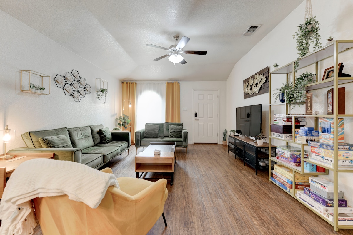 fully-furnished-3br2ba-townhome/