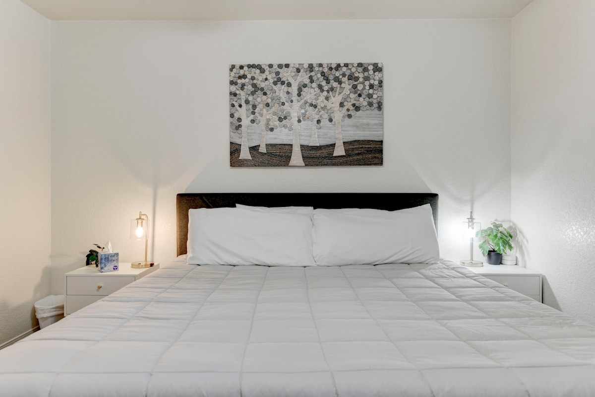 fully-furnished-3br2ba-townhome/