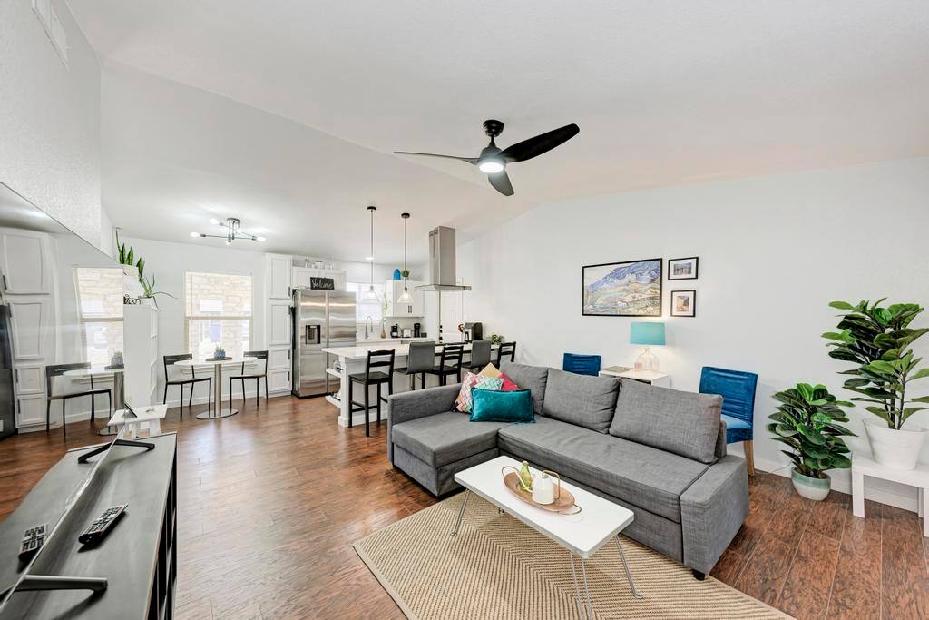 30+-days-*-near-dell-and-lakeland-*-no-cleaning-fee/