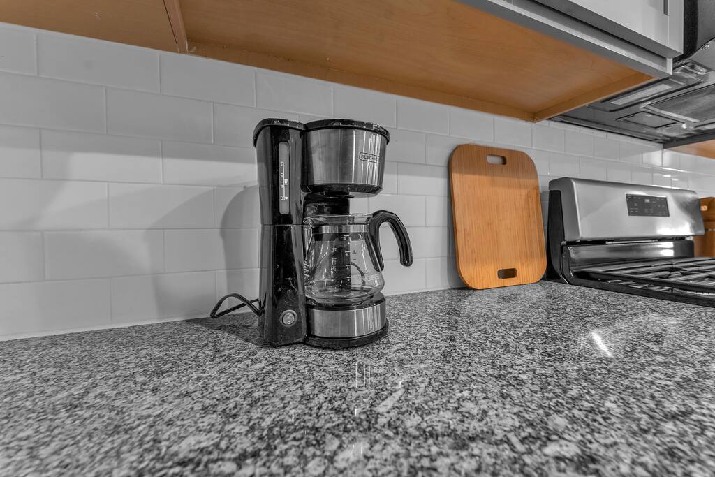 new-casa-azul-oasis-or-close-to-lackland-and-seaworld/