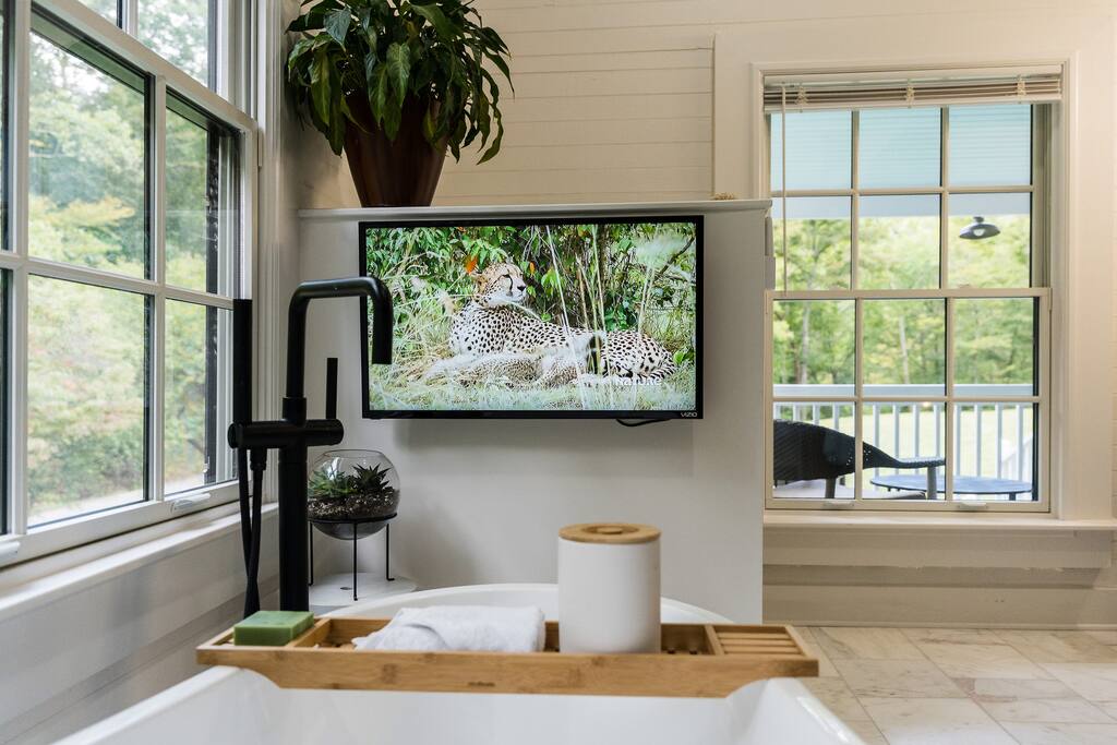 hidden-creek-schoolhouse/