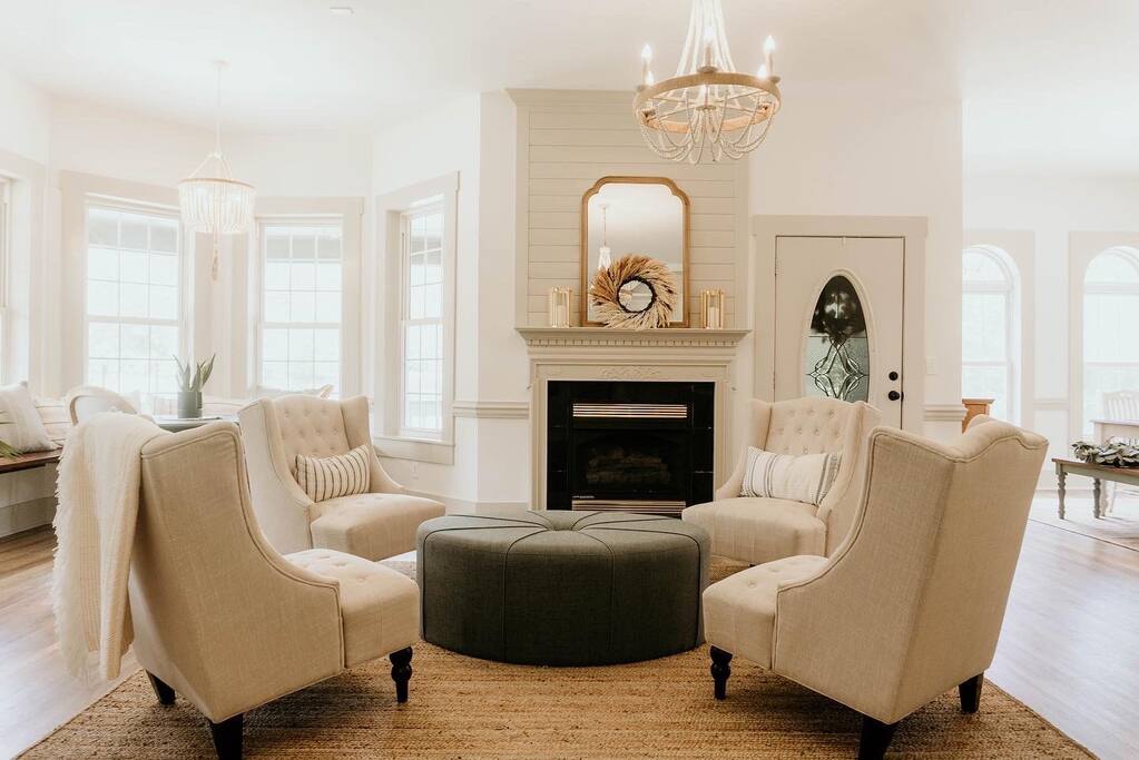 charlotte-n.c.-unique-and-beautiful-home/