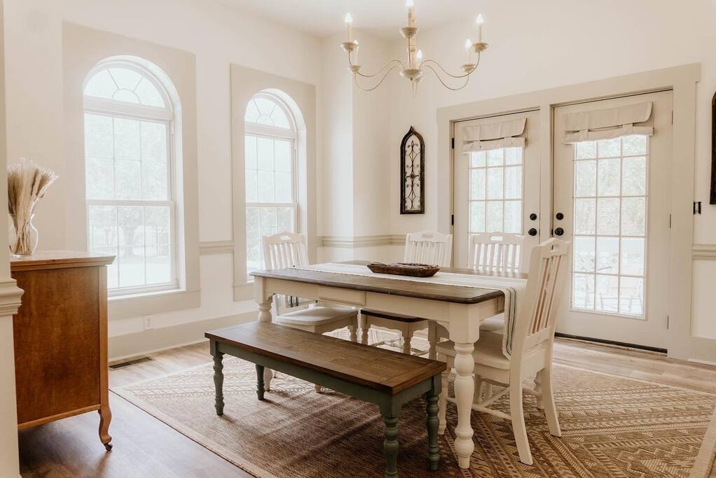 charlotte-n.c.-unique-and-beautiful-home/