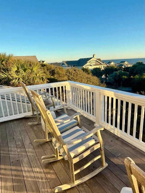 The Defense Rests at Bald Head Island