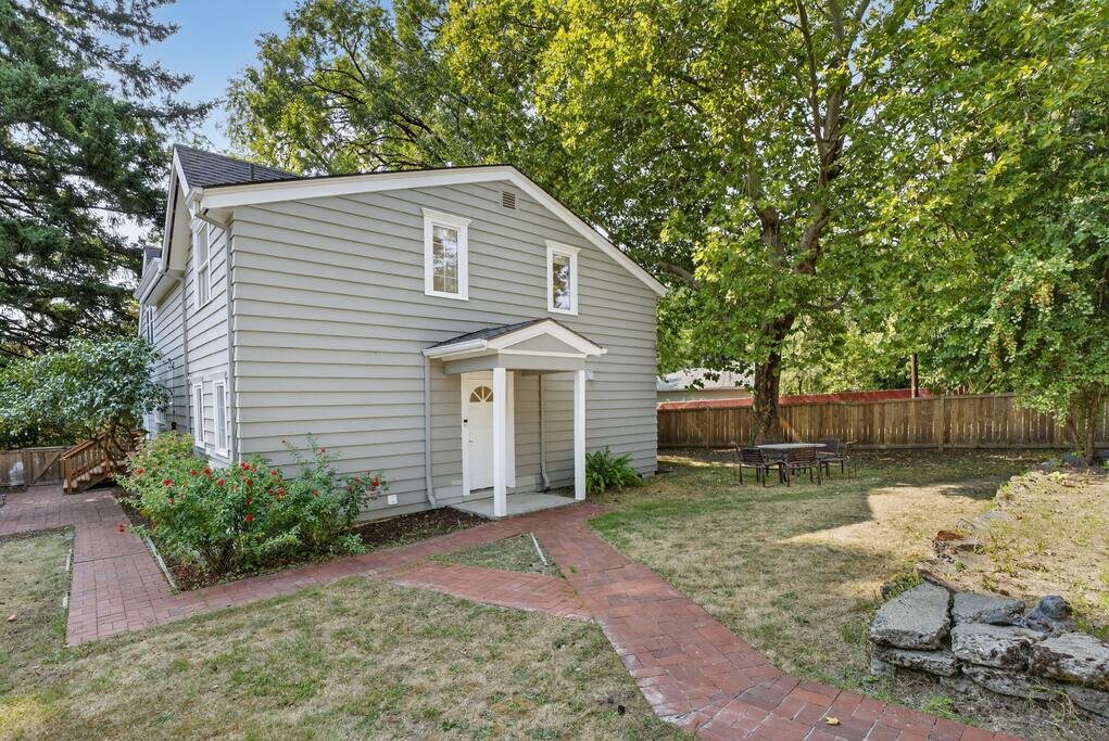 gardens-at-garden-home/