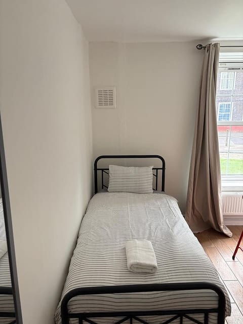 Central London Apartment, Zone 1