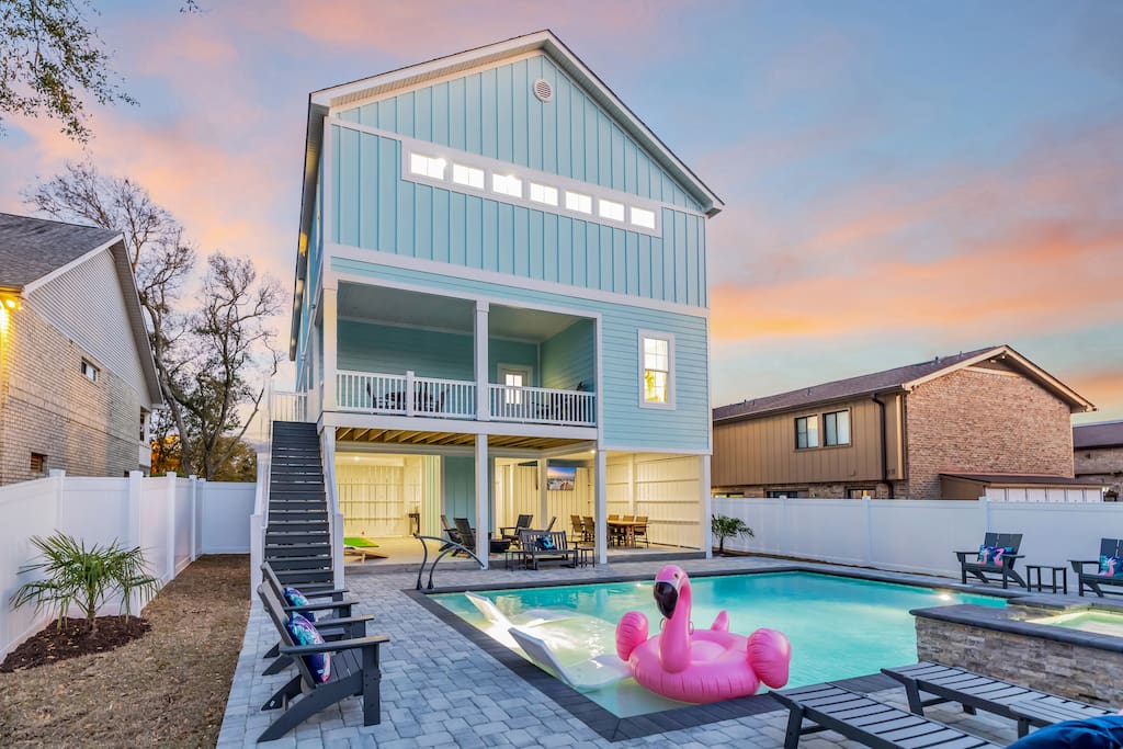 Teal Tides | Heated Pool & Spa + Elevator | 6BR