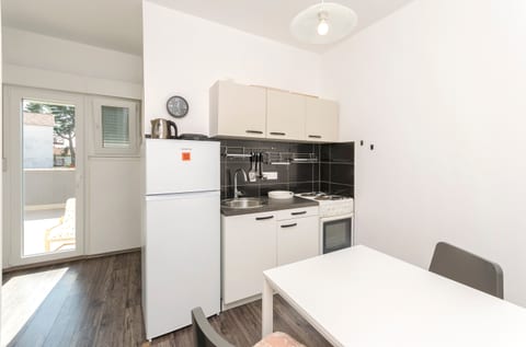 Apartments Darinka - Unit 377924-13
