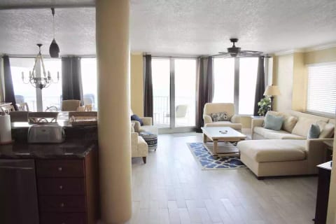 Shores Club #407 Direct Oceanfront