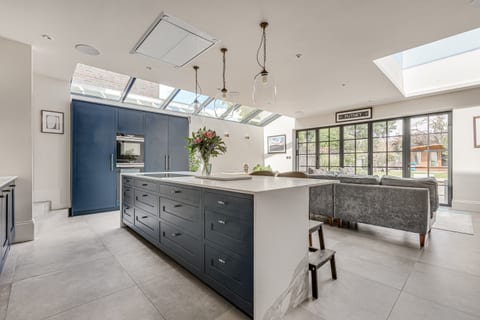 Designer 6-Bed Putney Home with AC
