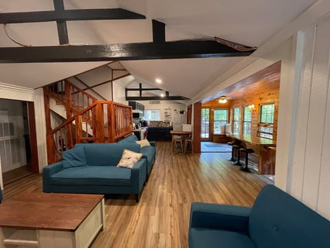Oak Shores Oasis on Lake Ouachita! image 3