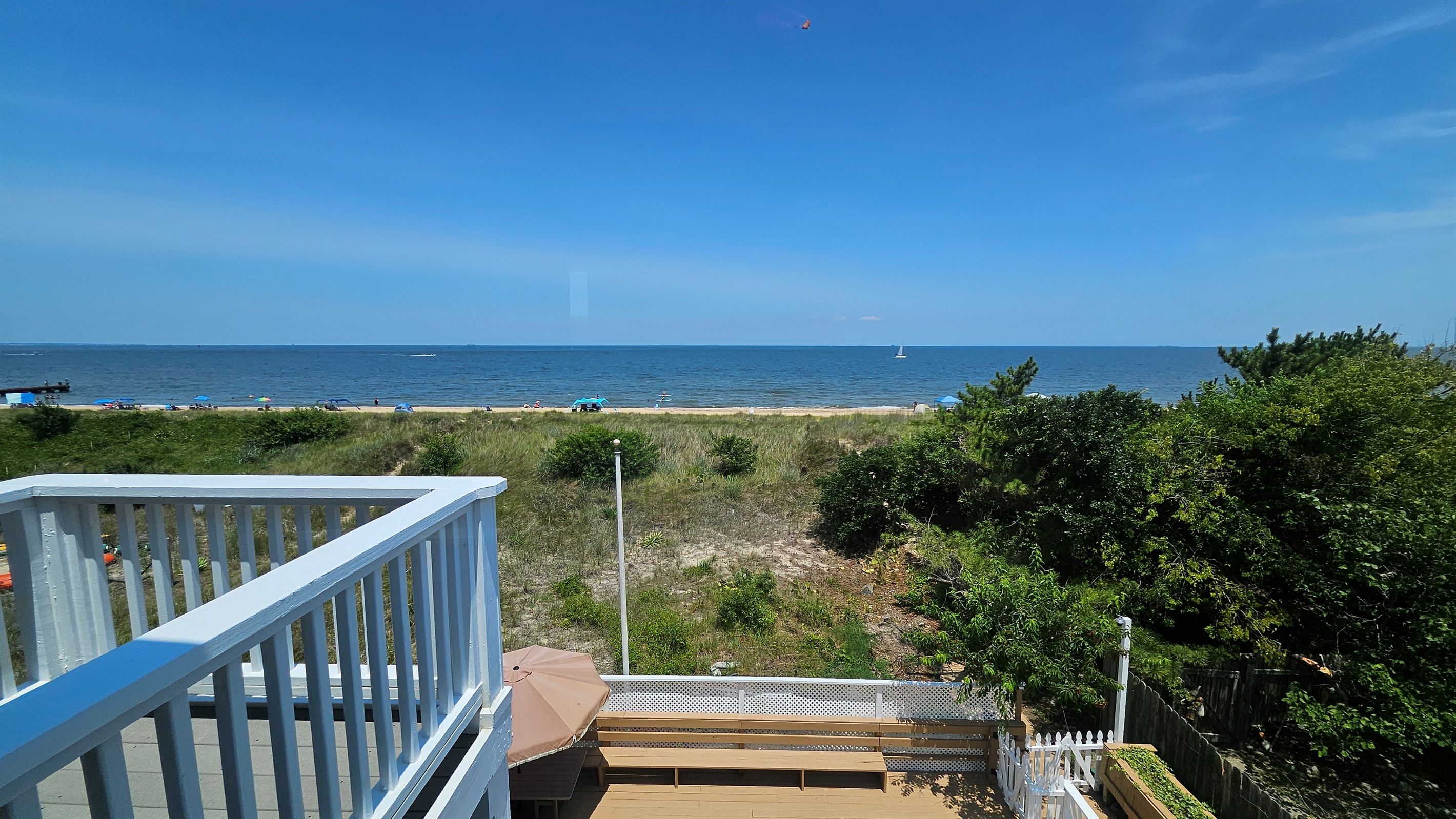 on-beach-3bd+loft:-saunaorhottuborbillardorfenceddeck/