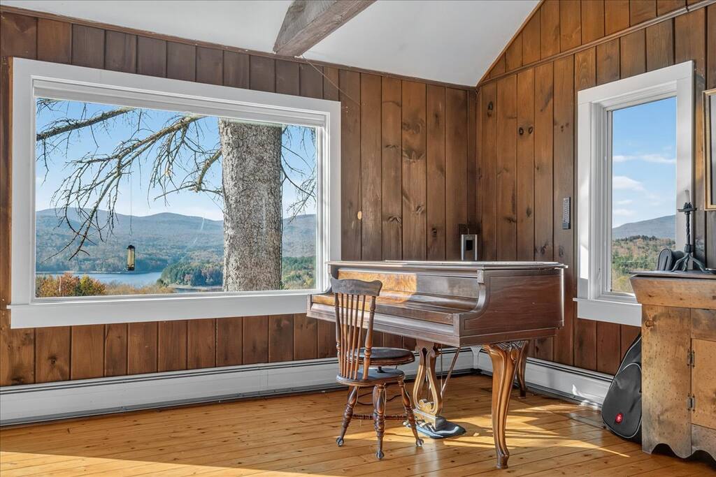 the-vermont-vista-cabin-*-private-10-acre-escape/