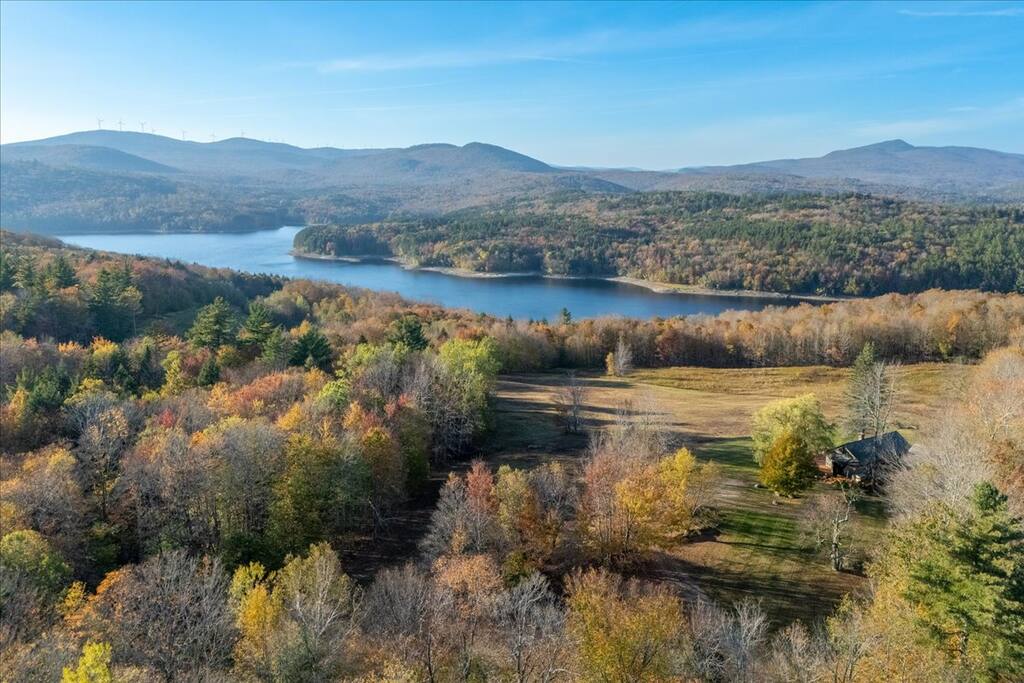 the-vermont-vista-cabin-*-private-10-acre-escape/