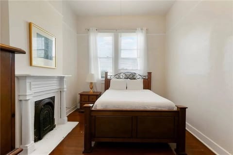 Spacious 4BR Retreat