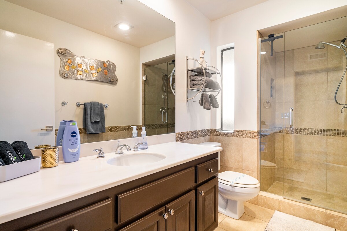 Spacious 2 Bdr Condo w/ 2 Pools by Downtown PS image 28