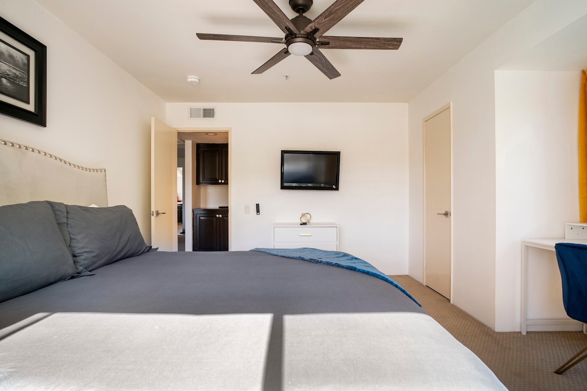 Spacious 2 Bdr Condo w/ 2 Pools by Downtown PS image 16