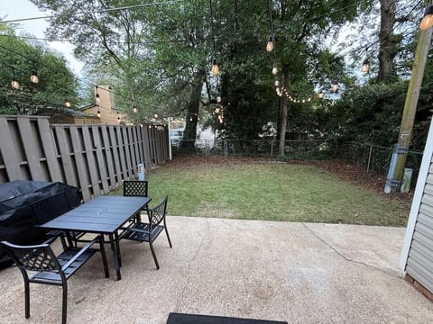 Auburn Townhome Walk to Toomer's Newly Reno'd 3BR image 5