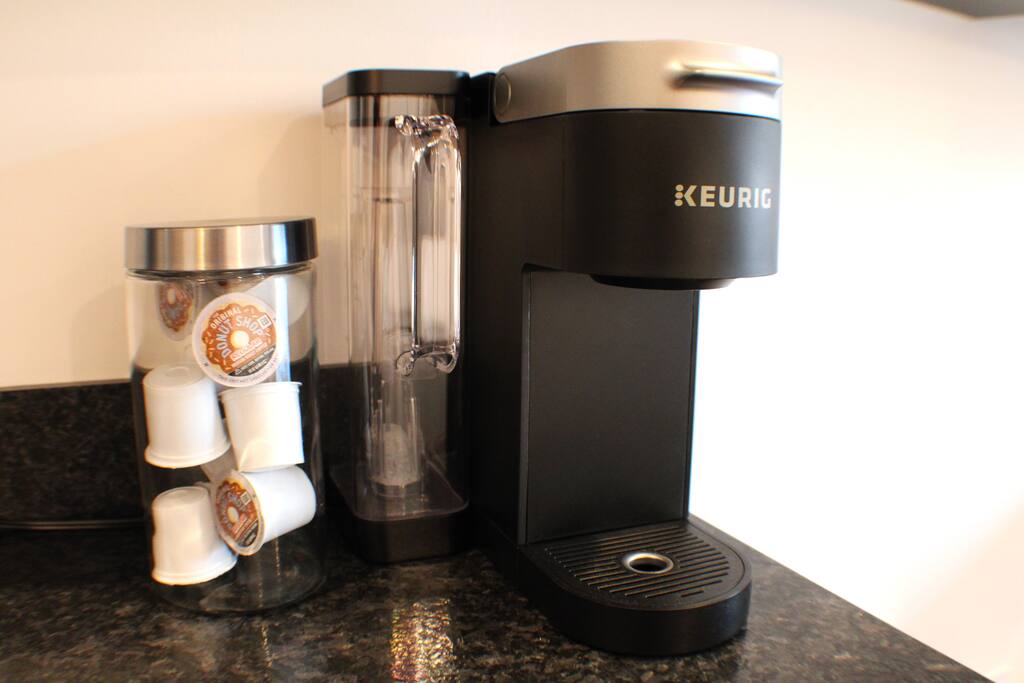 new!-charming-condo-in-the-heart-of-downtown/