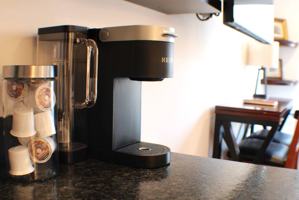 new!-charming-condo-in-the-heart-of-downtown/